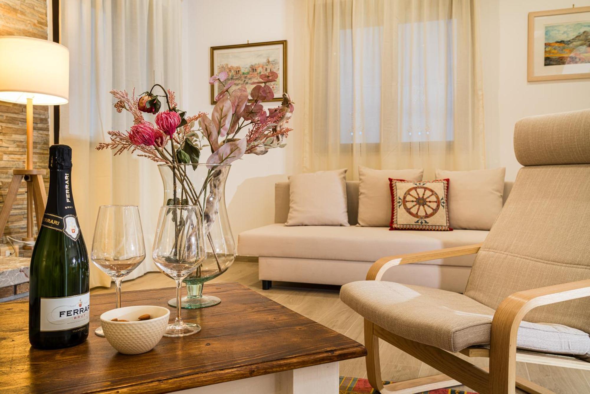 Nuciara Luxury Apartment Taormina Exteriör bild